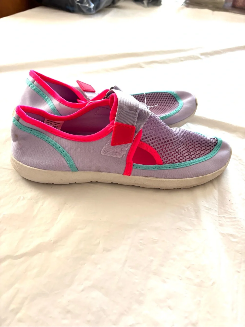 NWT nation Lavender Pink Slip-On Water Shoes SZ 4 - 5 Youth Big girl